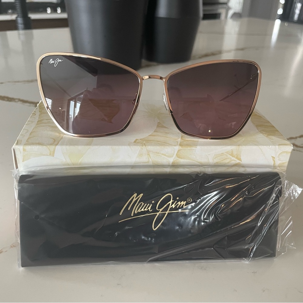 Maui Jim Puakenikeni RS823-38B Shiny Rose Gold Maui Rose Polarized Sunglasses